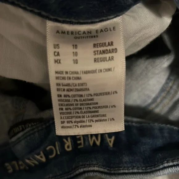 American eagle ripped jeans - Picture 5 of 6